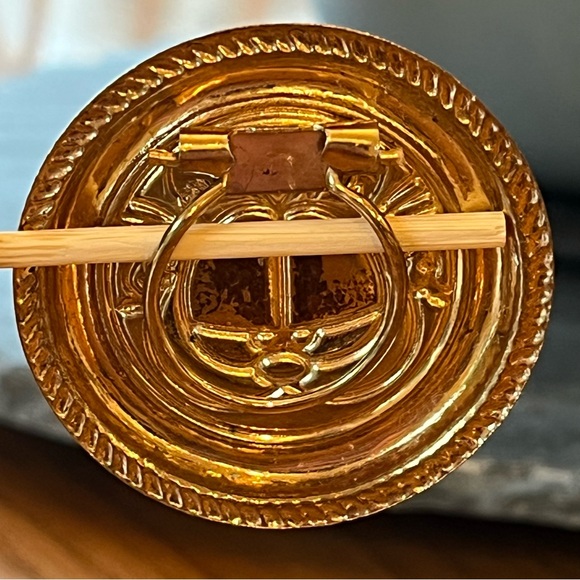 Vintage Garfield Enamel Scarf Clip Pin with Gold Trim likely 1994 Korea - Picture 7 of 15